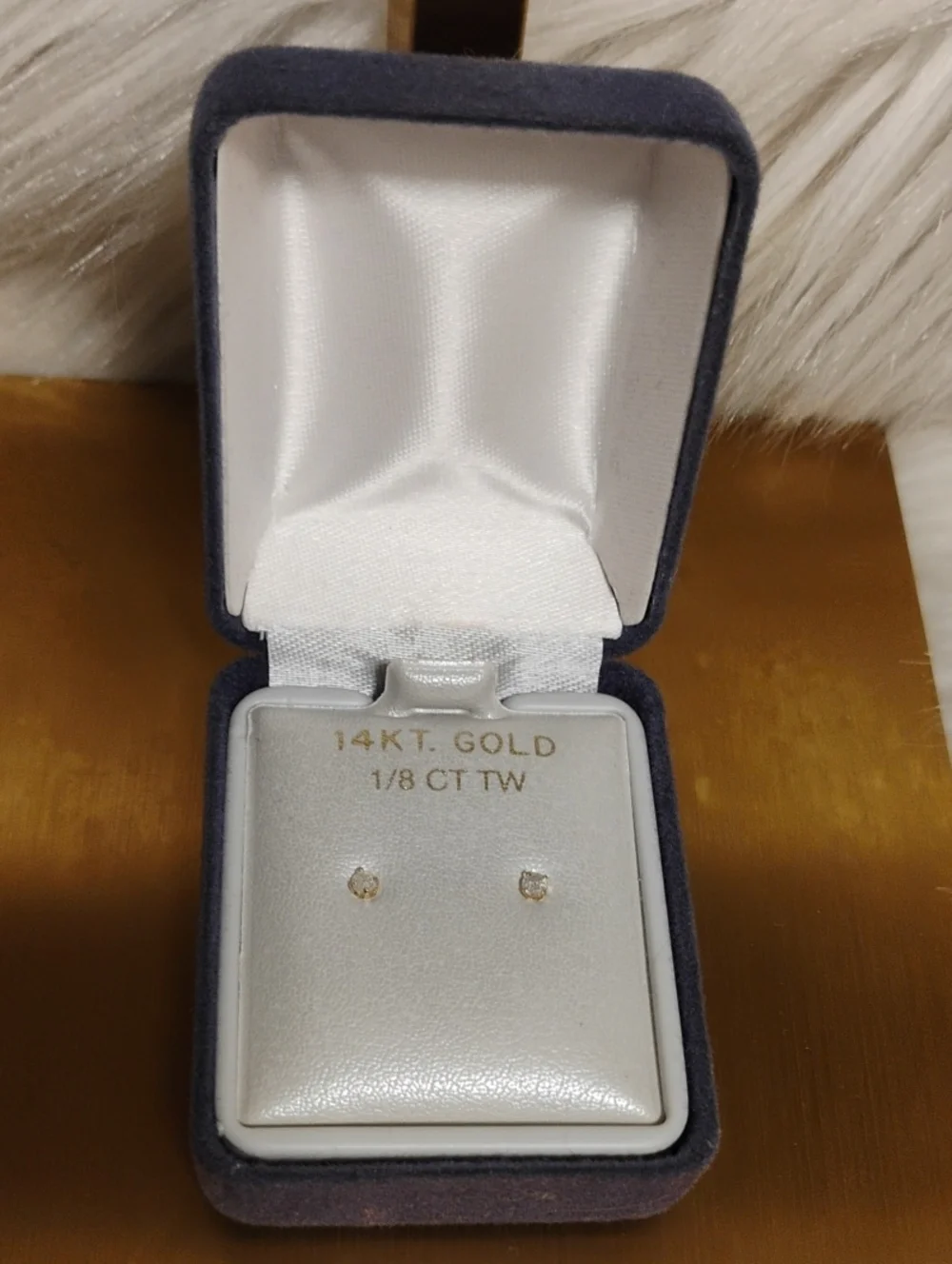 New 14K Gold Diamond Stud Earrings Classic Yellow Gold